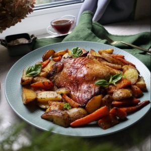 Індичка маринована з яблуками, апельсинами