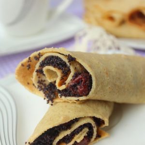 Млинці сир маком та вишнею