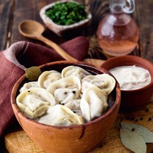 Пельмені із свининою та курятиною